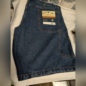 Blue Mountain Men's Classic Denim Shorts - Dark Blue